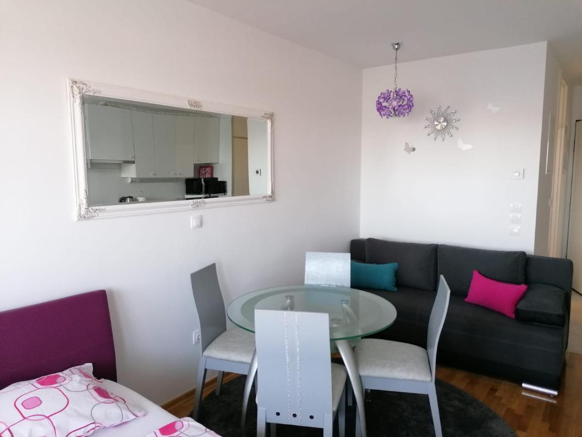 Lanterna Apartment - Free Parking In Garage Zágráb Kültér fotó