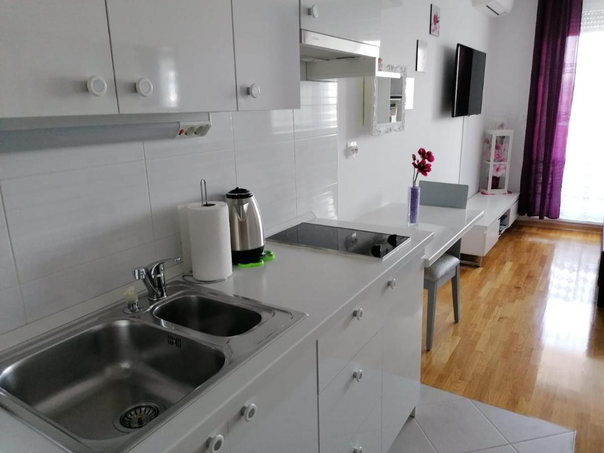 Lanterna Apartment - Free Parking In Garage Zágráb Kültér fotó