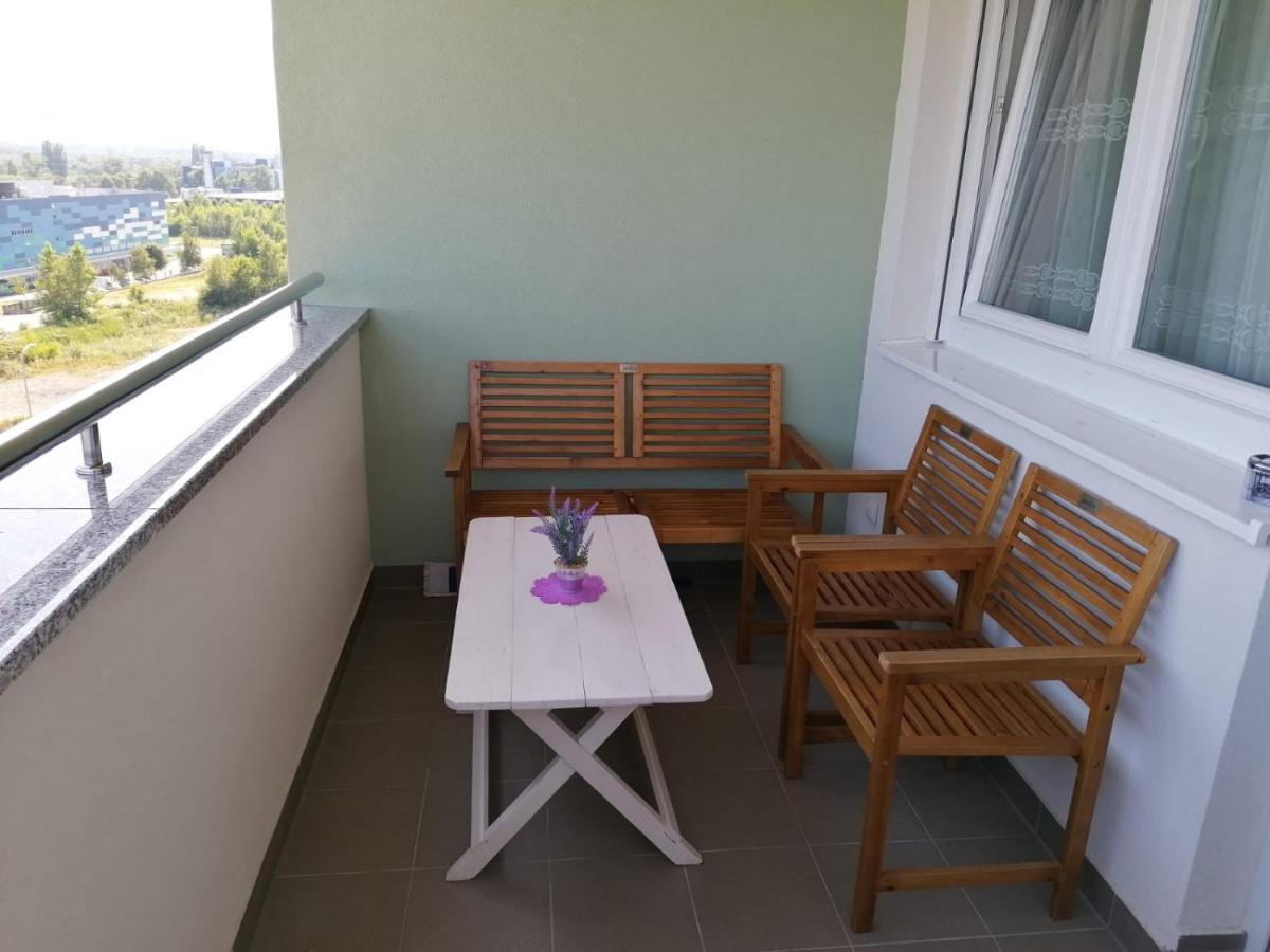 Lanterna Apartment - Free Parking In Garage Zágráb Kültér fotó